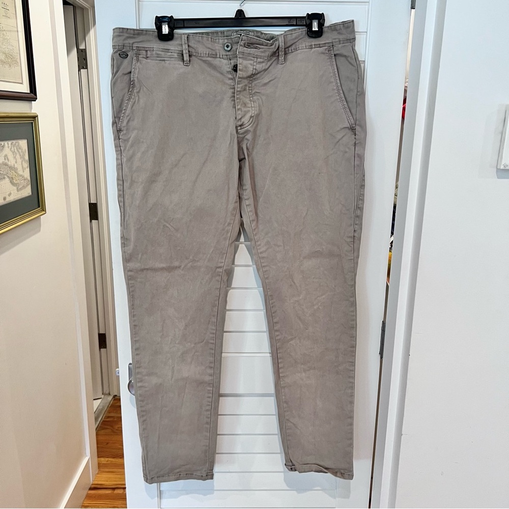 Yes Zee Men’s Pants Sz 40 X 32 Chinos Button Fly Military Clothing Style